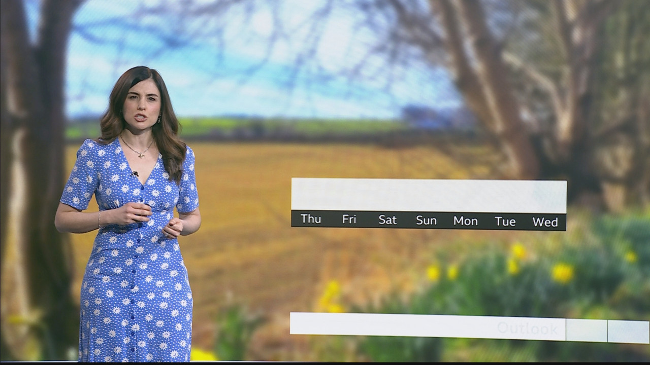 03.05 - 18.30.00 - Look North; Weather. The new film from Rogue One d....ts_snapshot_11.30.462