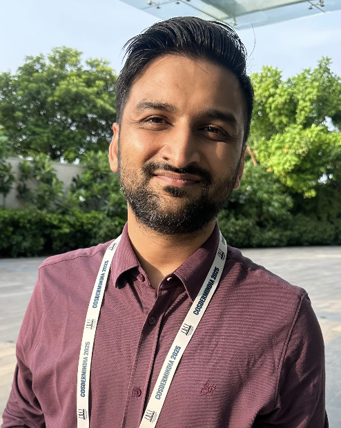 Dr. Akshay Goyal
