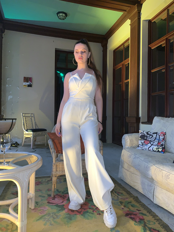 0BFD69D9-B90B-4423-A7F3-E91F237A9C74