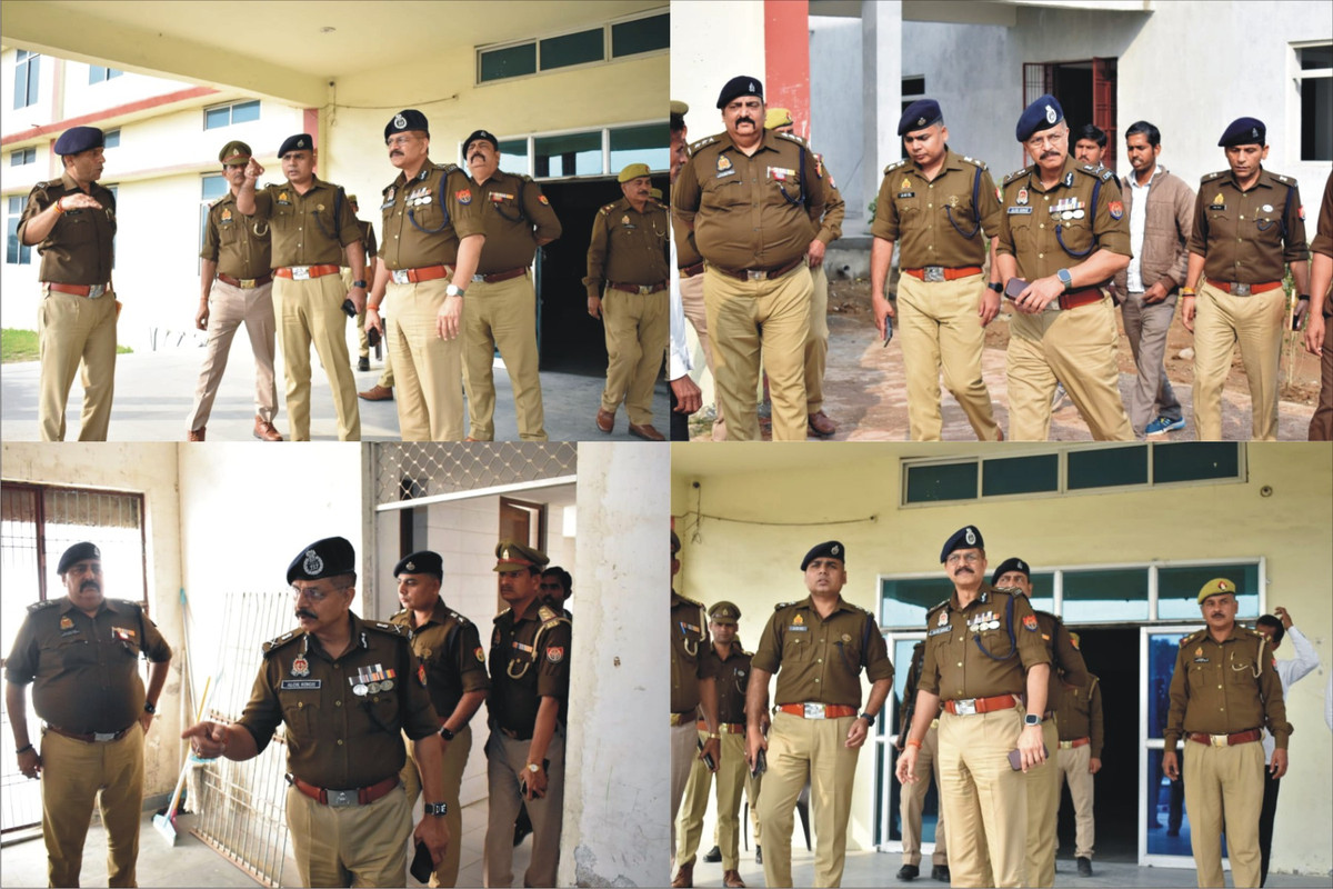 अपर पुलिस महानिदेशक कानपुर द्वारा पैरामिलेट्री फोर्स के ठहरने के स्थानो का निरीक्षण किया गया 