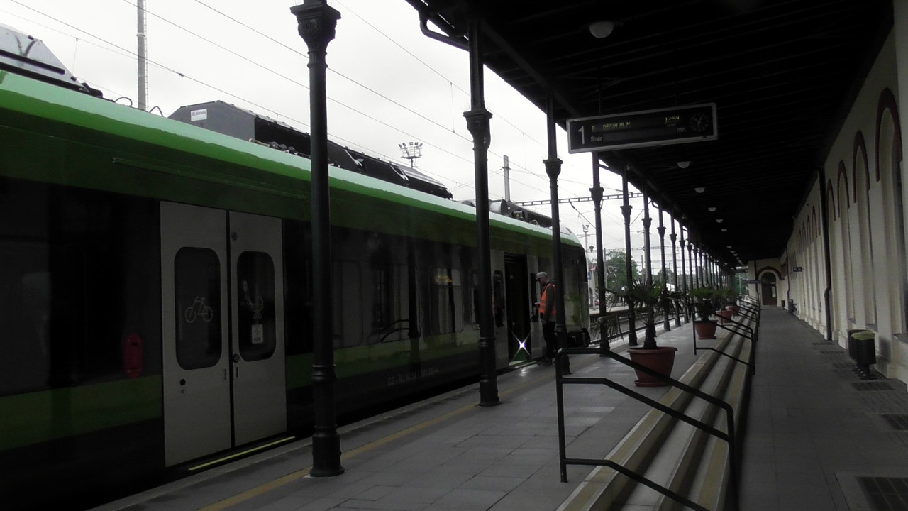 S1480015