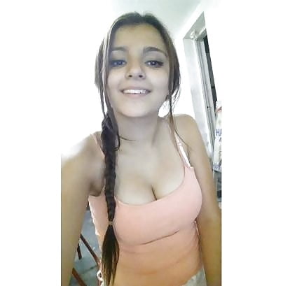 Karely Ruiz Megapost Pt2