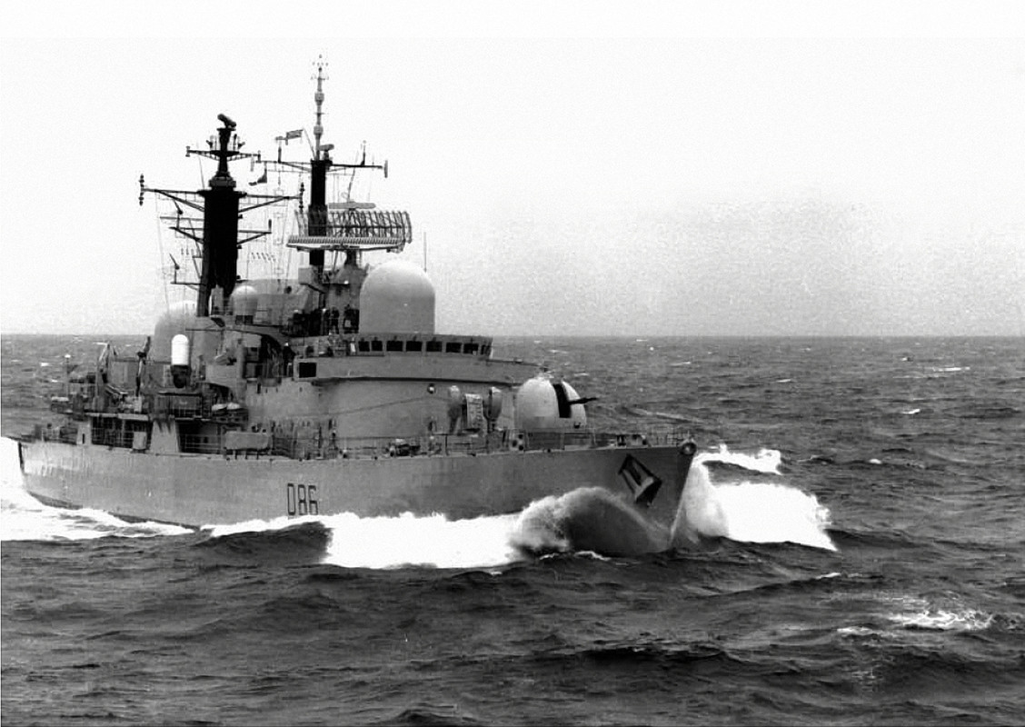 HMS Birmingham (D.86), июль 1989