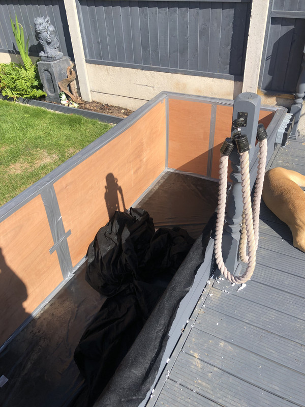 AF4F5924-E653-4A31-9201-9CEFC3C228EC