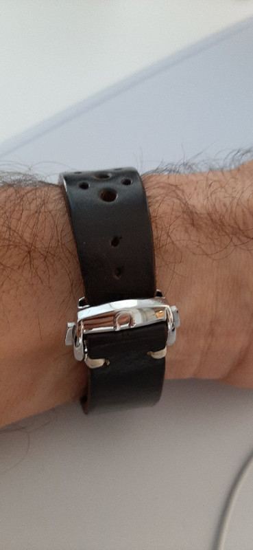 Realizzazione cinturini shop artigianali