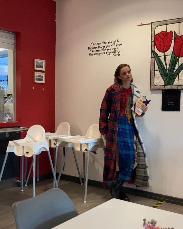 emmawatson-photogallery.blogspot.com (4)