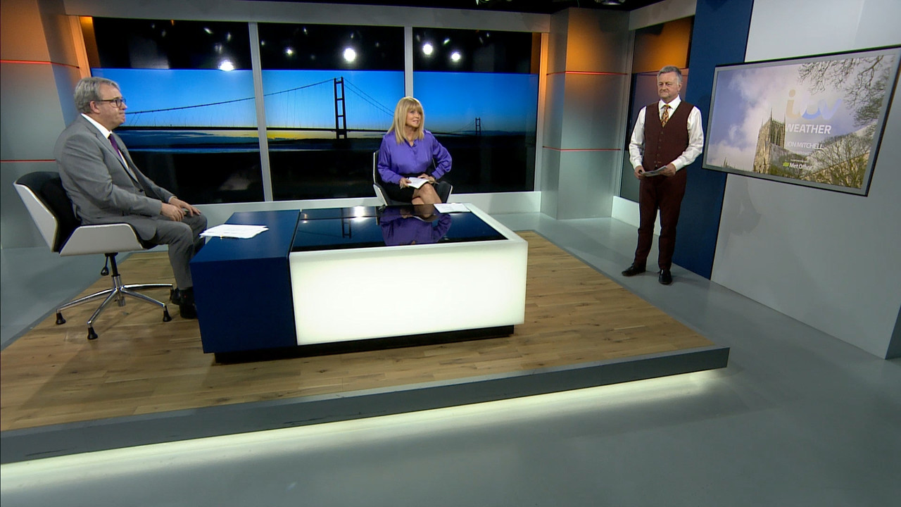 02.25 - 18.00.00 - ITV News West Country. News for Devon, Cornwall, S....ts_snapshot_27.36.174