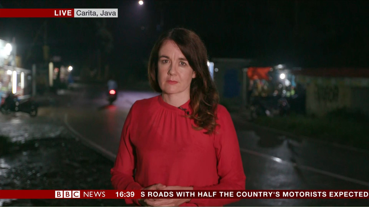 BBC News_20181224_1600.ts_snapshot_39.27_[2018.12.24_22.27.00]