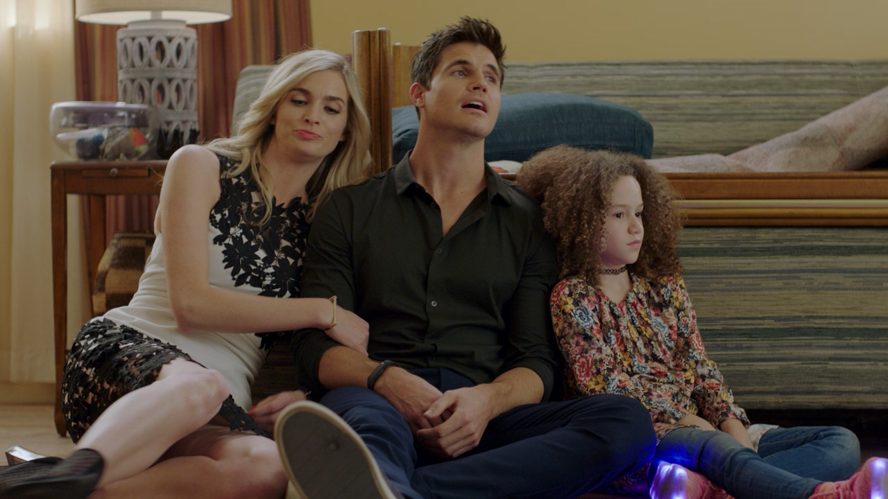 Upload.S01E01.iTA.ENG.720p.DDP5.1.WEB.H264-DENiED.mkv_snapshot_07.46.466