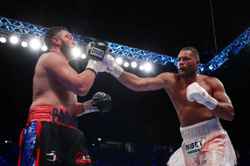 Джо Джоус нокаутира Паркър за титлата на WBO