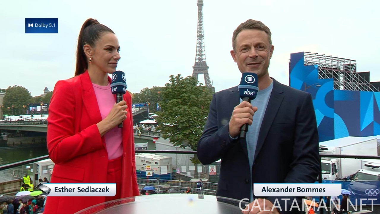 Paris 2024 Olympics Opening Ceremony (26th July 2024).ts_snapshot_00.00.33.101