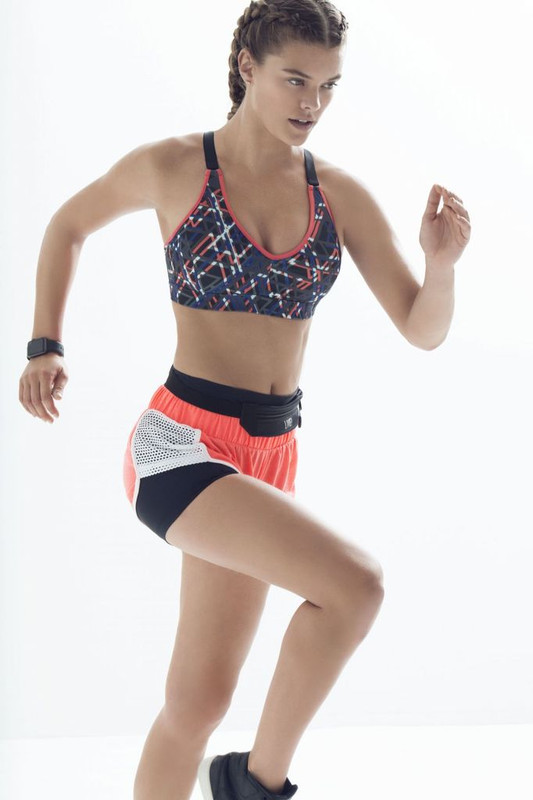 nina-agdal-for-live-clothing-2017_8