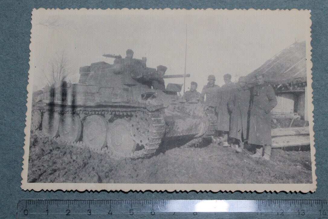 Foto Photo JA Panzer tank Panzersoldaten Panzermänner Turm 221 späterer Druck