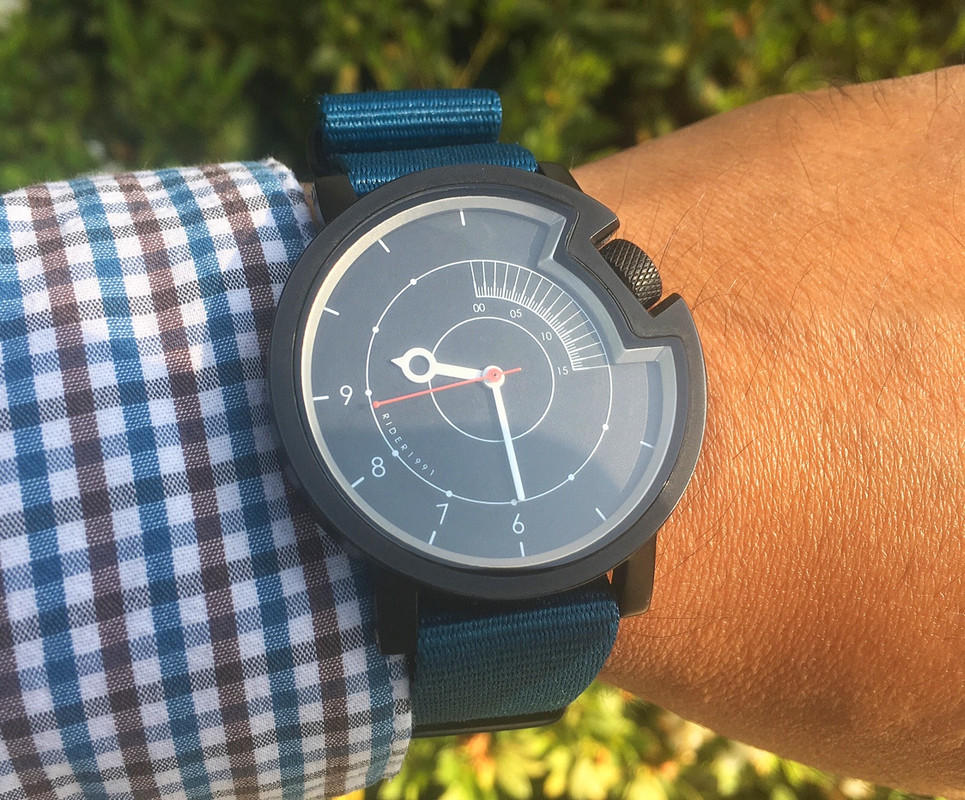 4D3292B5-1887-47A0-9040-E69D9613DA3F