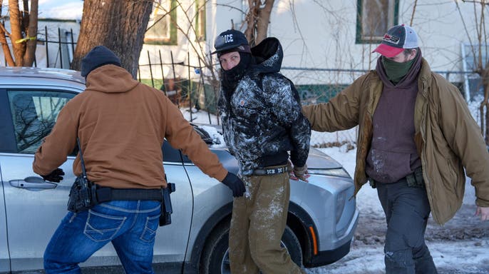 ice minneapolis 2 scaled