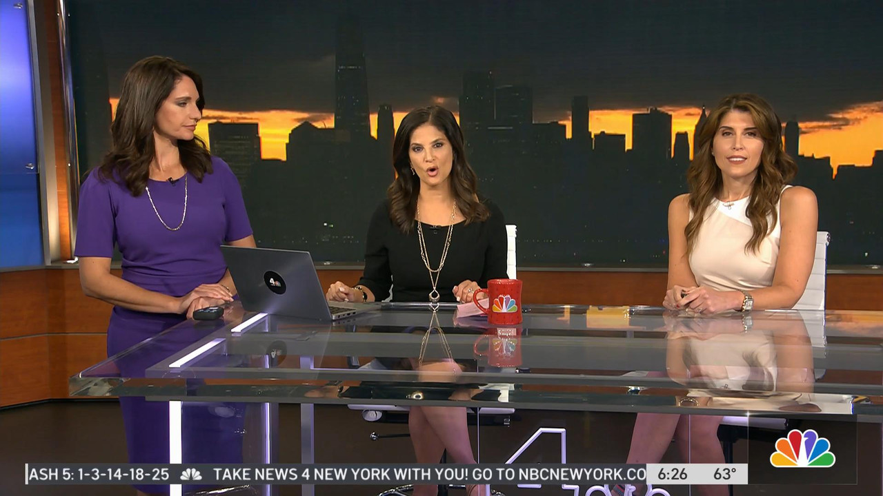 09.21 - 10.00.00 - Today in New York. Newsmagazine program offers a m....ts_snapshot_00.29.11_[2021.