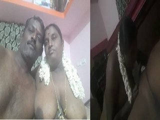 Vid of a local Tamil aunt having sex with her hubby