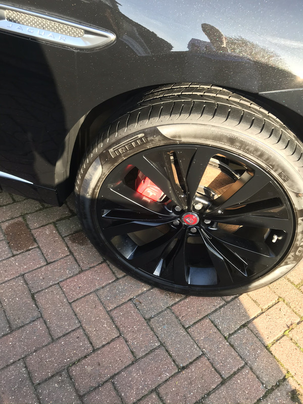 DC006EFF-34B5-4106-B811-9E272A36711A