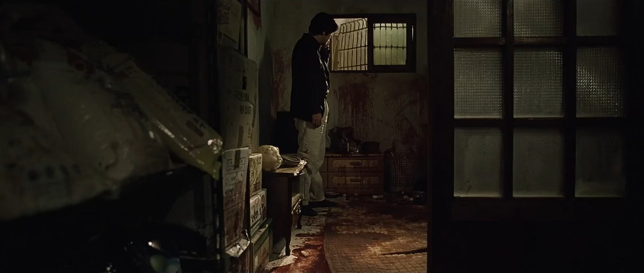 The Chaser 2008 BluRay [Hindi + Tamil + Telugu + Korean] 480p, 720p ESub Screenshot