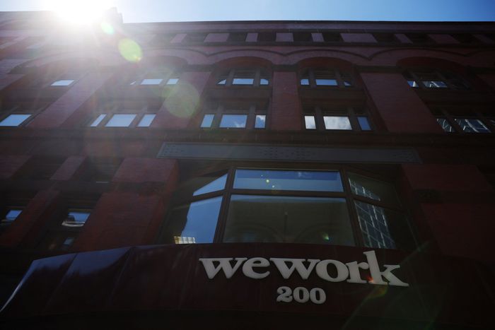 إفلاس جديد يطرق أبواب «وول ستريت»: «WeWork» ديونها 1.2 مليار