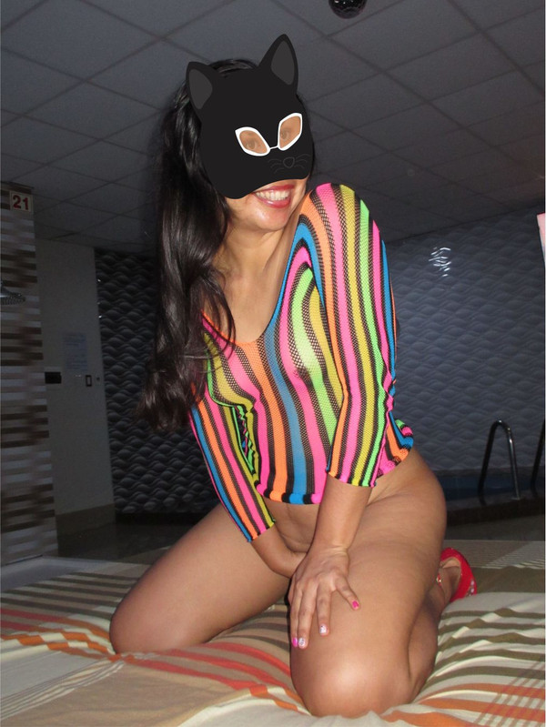 Kat-Color03.jpg