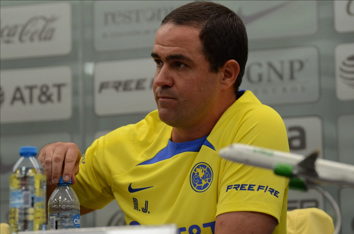 André Jardine furioso: Atlas vs América en riesgo por mal estado de la cancha