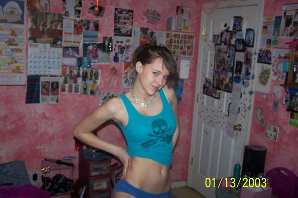 Gorgeous-Babe-06