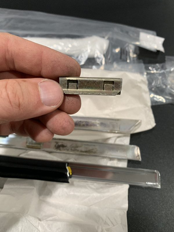 015D9A7E-8FE4-4948-BAED-530081245708