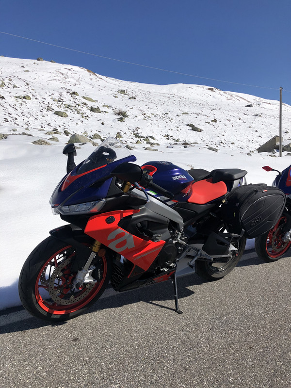 4CB66227-F57D-4B5E-9EDD-3C9A09247927