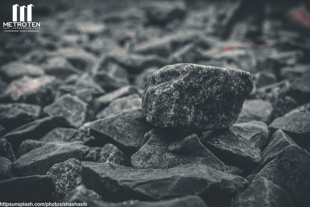 supermarket bahan bangunan