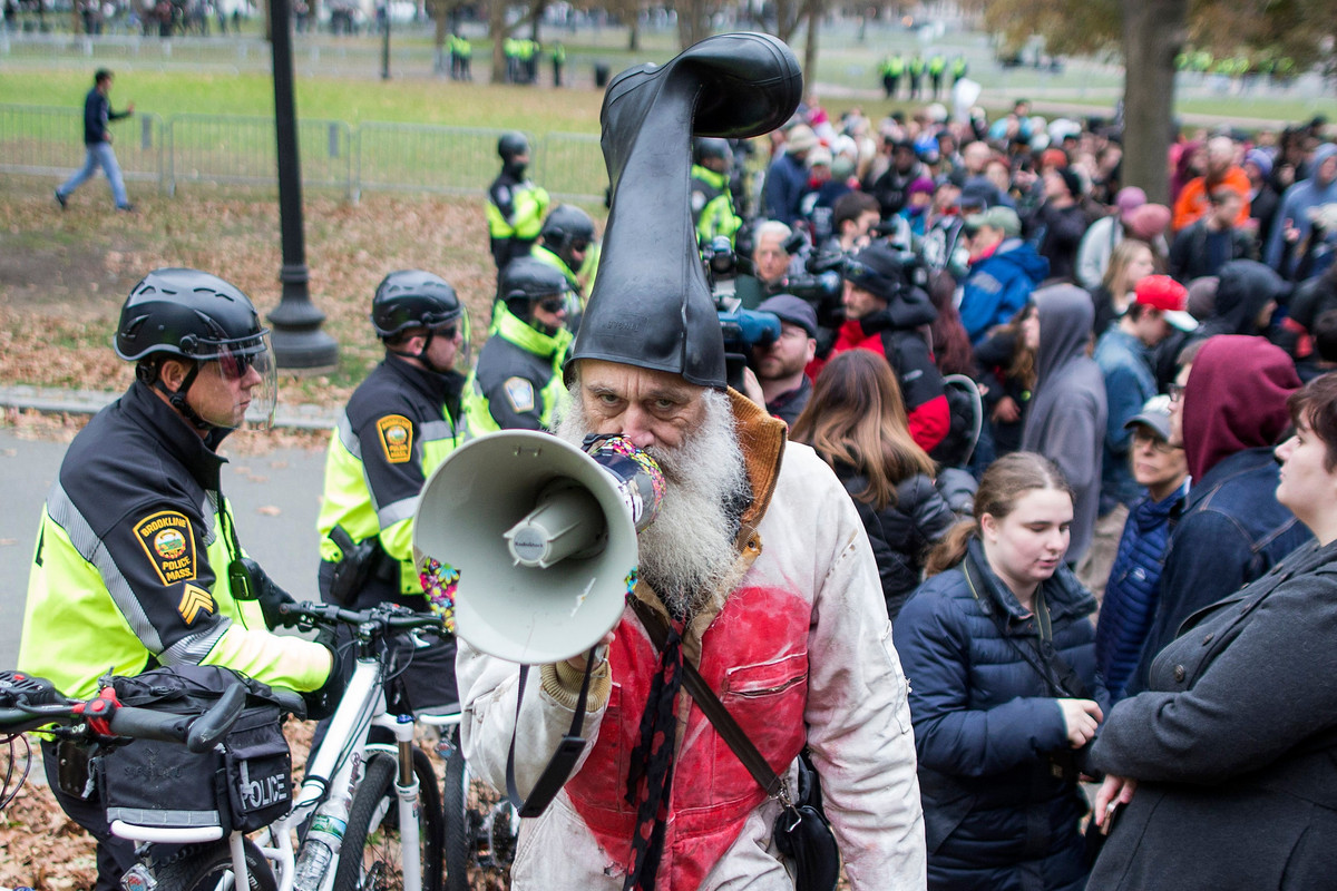 Vermin Supreme in his presidential campaign for 2020