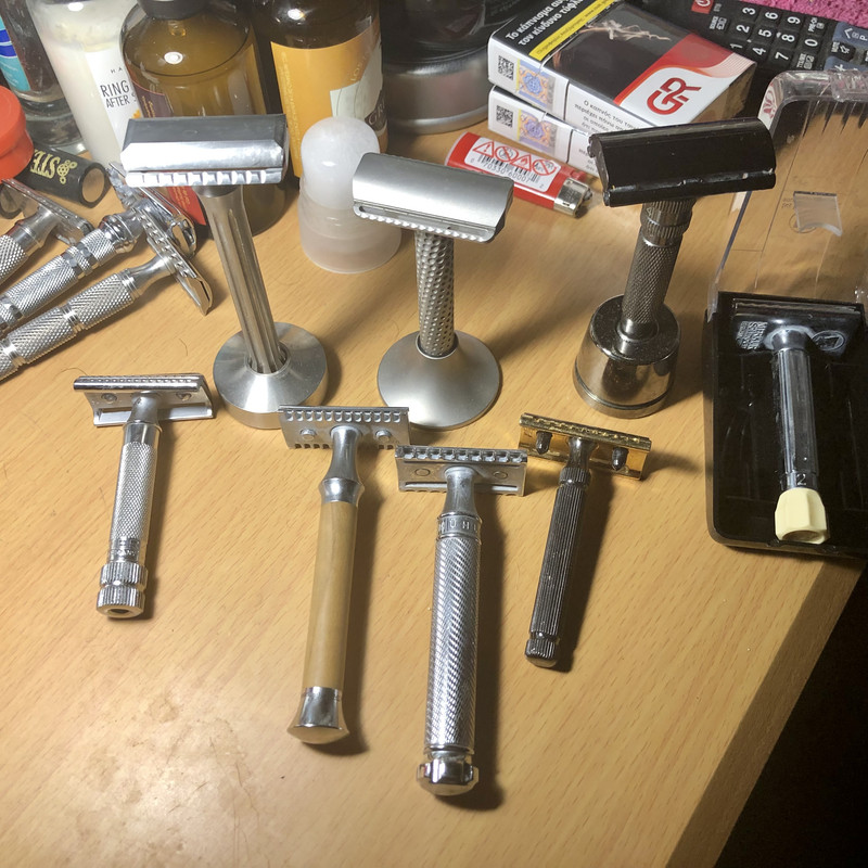 FE7F801B-BEFB-44C0-94B4-EE7FB3DCE99E