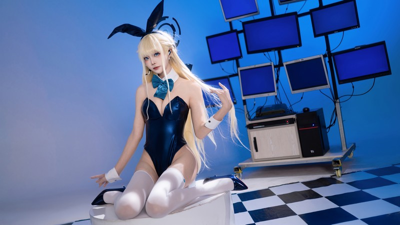 艾西Aiwest 小时兔女郎Cosplay写真图集 兔女郎主题高清图集 35P (394.4M)插图3