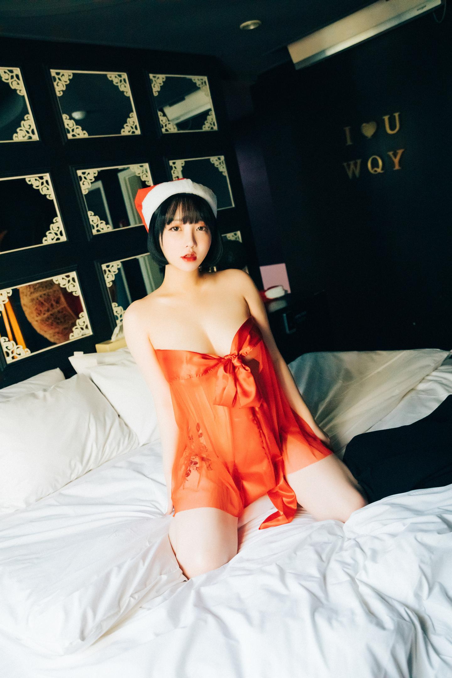 孫樂樂(손예은) NO.079 Loozy - Doube Date 76