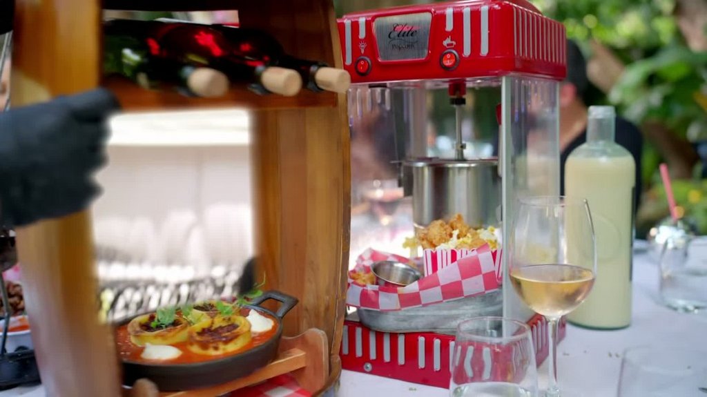 [Image: y1jle3fs8i6i.jpg]