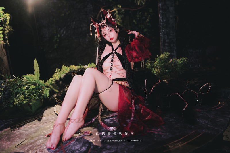 落落Raku 宵闇神乐 和风主题Cosplay写真 32P插图