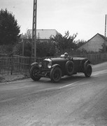 24 HEURES DU MANS YEAR BY YEAR PART ONE 1923-1969 - Page 9 30lm04-Bentley-Speed-Six-Woolf-Barnato-Glen-Kidston-13