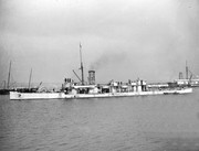 https://i.postimg.cc/wttVhyDm/HMS-Polyphemus-10.jpg