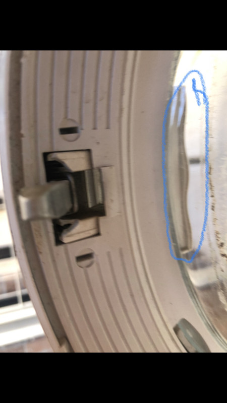 3B92A376-3645-4C91-91BF-2611BA4E9CC7