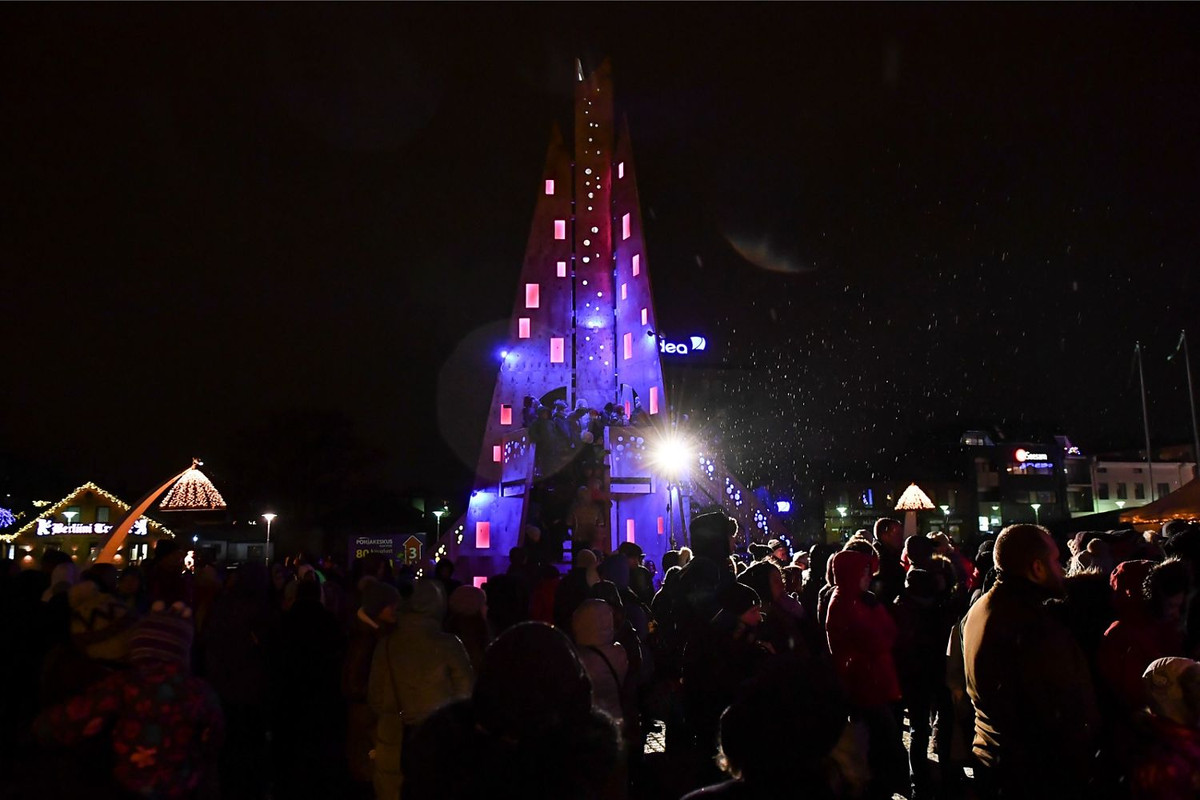 33C8E780-8869-4A49-8B6F-C29F8A4474A6