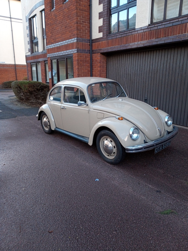 F9C22485-70D1-44CF-83C8-A486A5786381