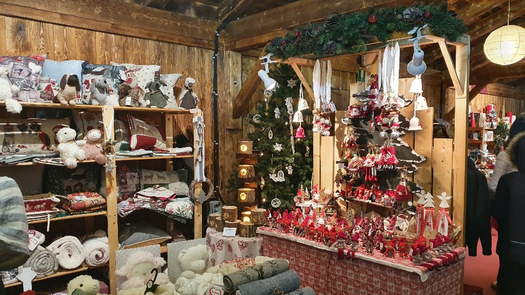 DOLOMITAS: NIEVE Y MERCADOS NAVIDEÑOS EN NOCHEVIEJA - Blogs de Italia - LAGO DI BRAIES- LAGO MISSURINA- CORTINA DE AMPEZZO- BRUNICO (9)