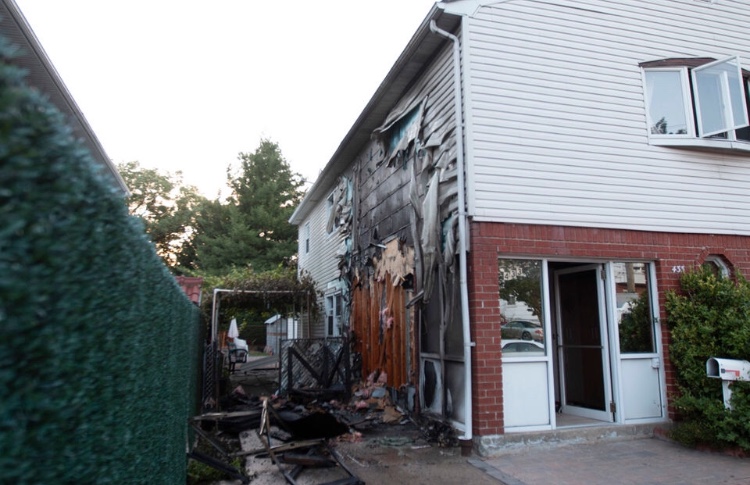 1A427B85-3D58-4D2C-AAB2-9387C9956F02