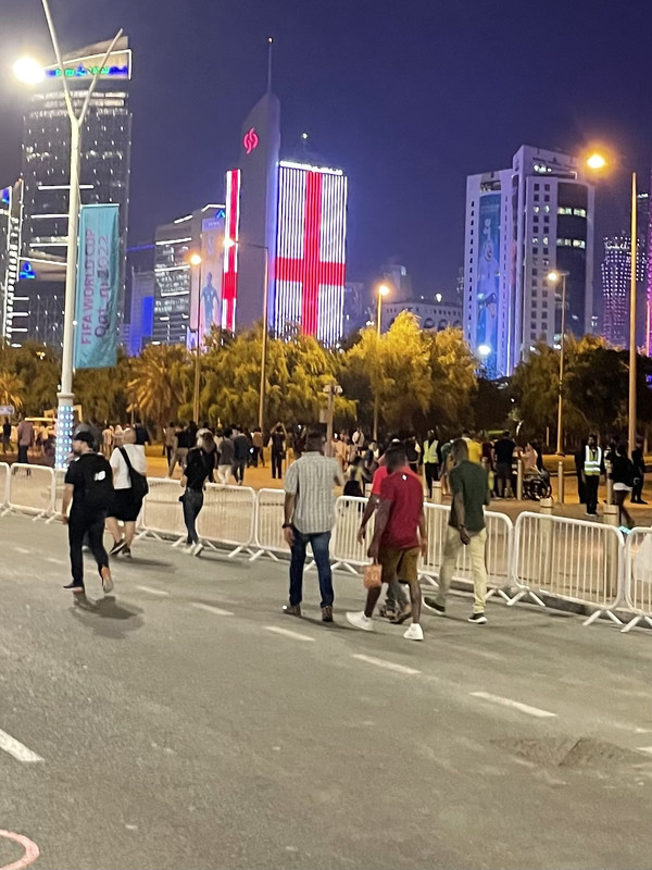 98A63993-4B5B-4E87-A278-DFC14A5798CB