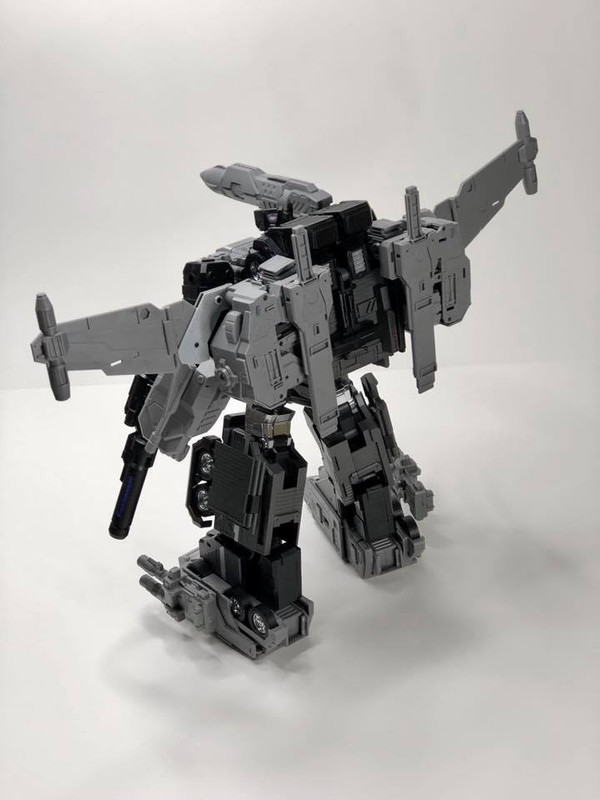 MB-11A-BLACK-GOD-ARMOUR-05