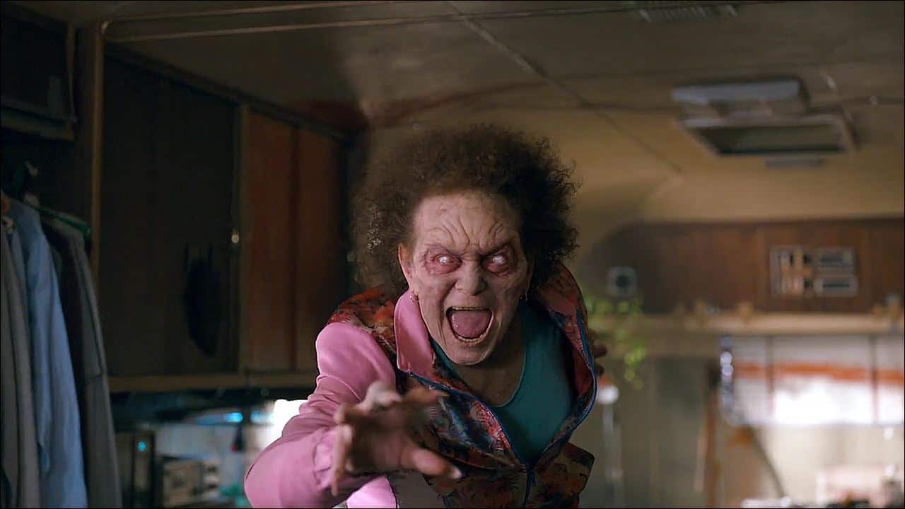 Ash.vs.Evil.Dead.S01E02.720p.BluRay.x264.ShAaNiG