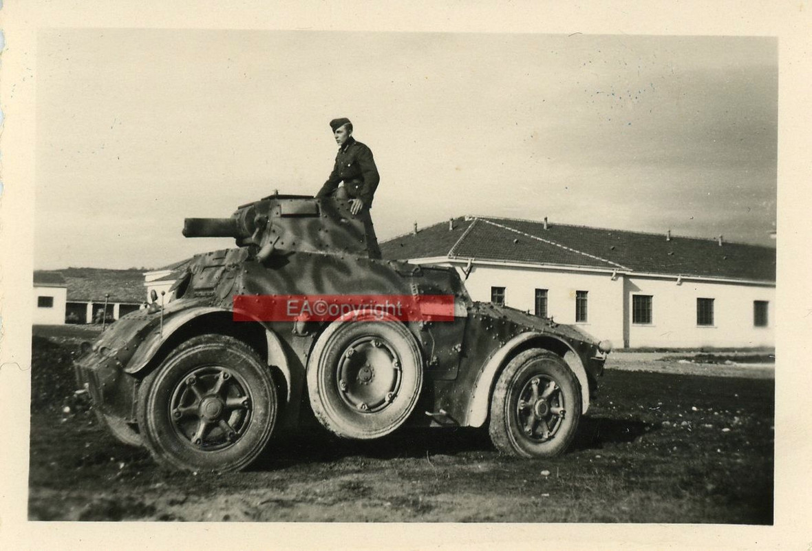 Italien Italia Tarn Camo Panzerspähwagen Autobli
