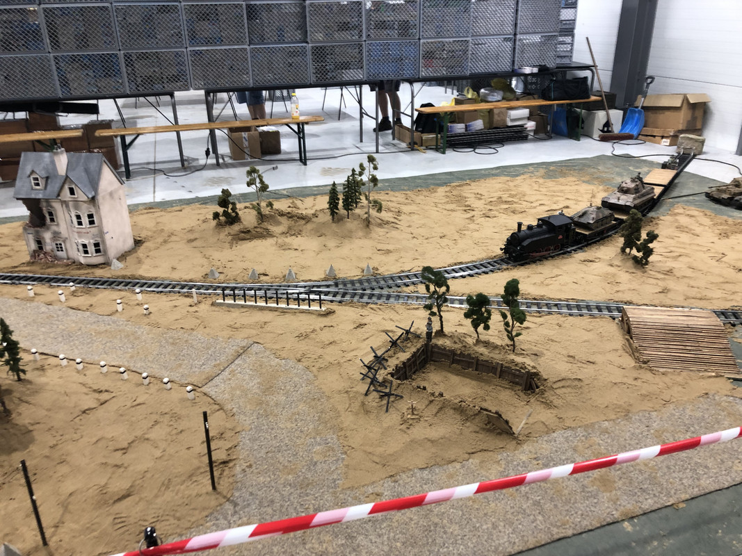 15B2FF6C-787F-49ED-9748-B62396564018