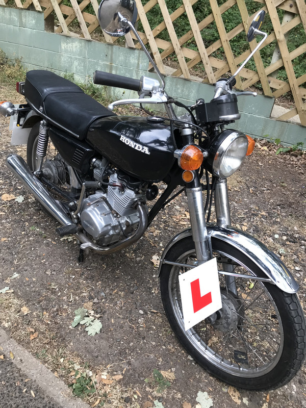 Honda CG125 first year of production . UKGSer