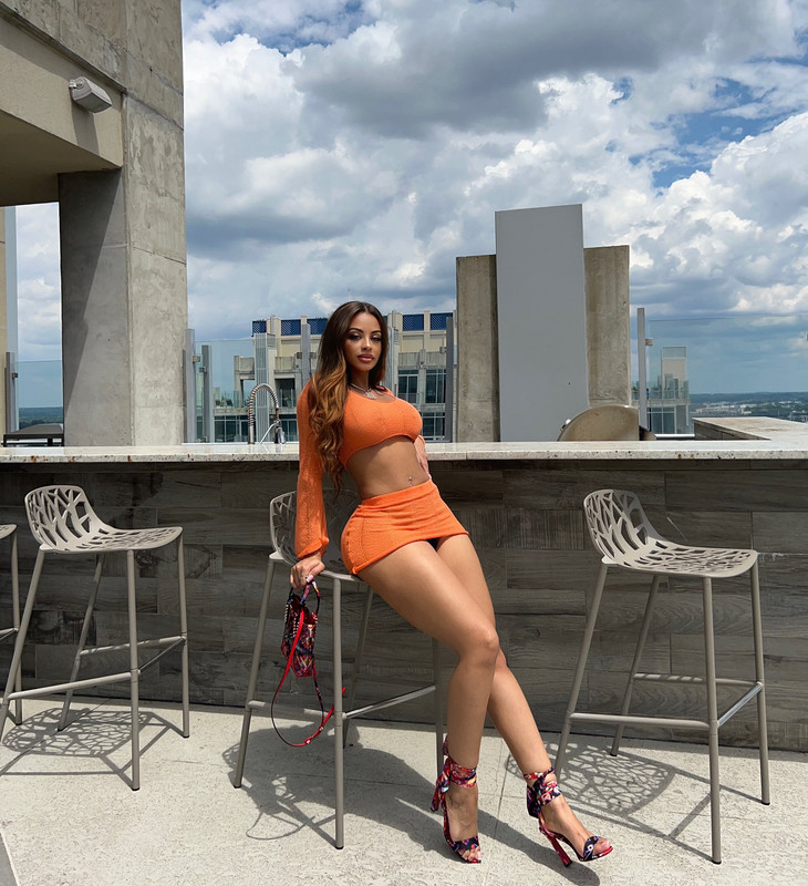 [Image: Fd-Brtx-X0-AEcwlu.jpg]